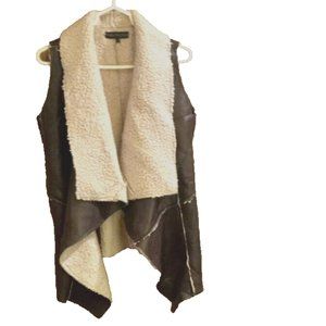 Womans Vest vegan leather Hot & Delicious brown size small ladies